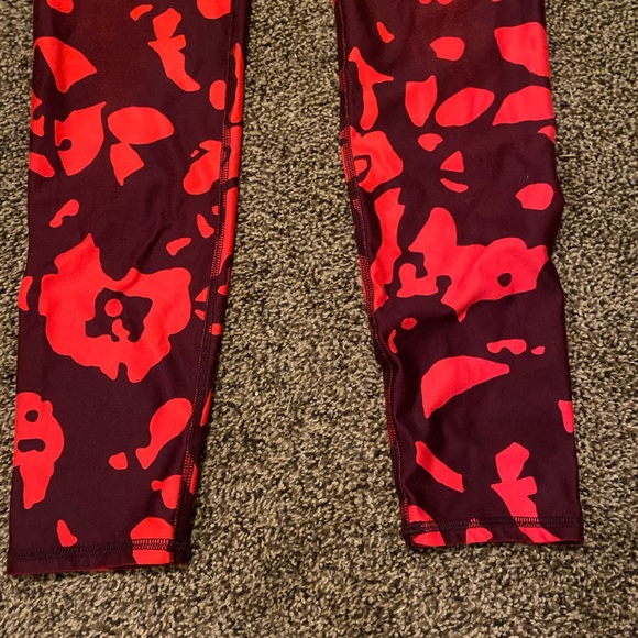Fabletics Red Leggings Size Small - Picture 2 of 6